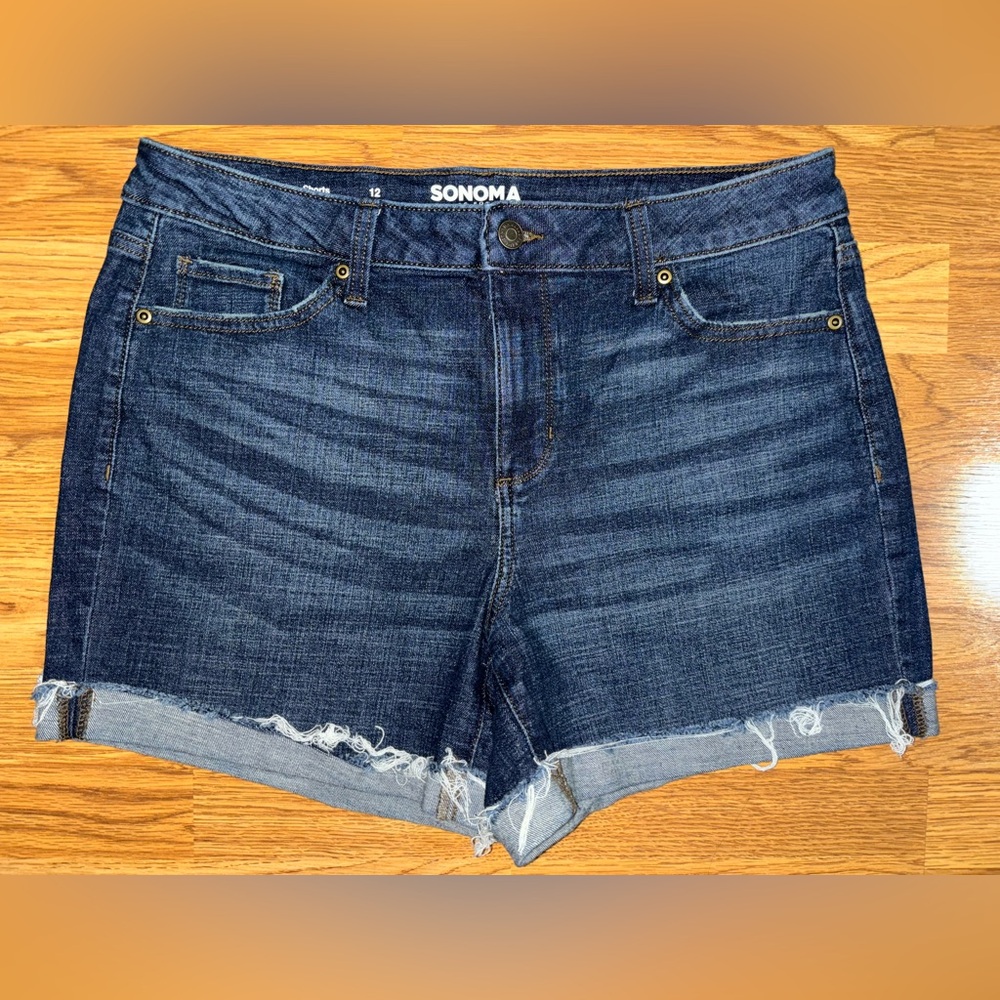 Sonoma Denim Shorts Women's Size 12 Cuffed Distressed Dark Wash Pockets Stretchy